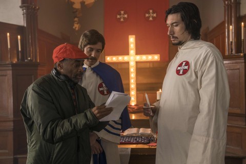 4117_D018_09780_RDirector Spike Lee, Topher Grace and Adam Driver on the set of Spike Lee’s BlacKkKlansman, a Focus Features release.Credit: David Lee / Focus Features
