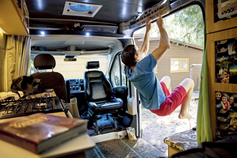 For a free soloist, finger strength can mean the difference between life and death. Leading up to his climb, Honnold performed a 90-minute “hangboarding” routine every other day in his van, which for years has served as a home and mobile base camp. (Jimmy Chin)