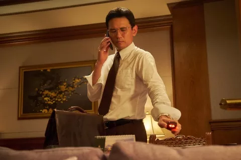 THE SPY GONE NORTH_Addt'l Still 35